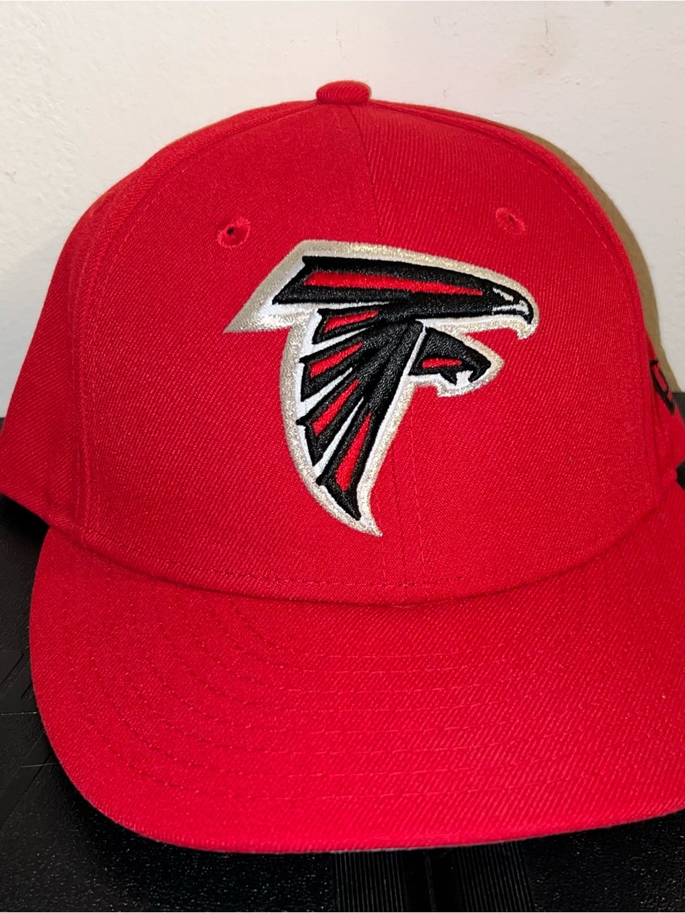 Red New Era 59Fifty Low Profile Atlanta Falcons hat